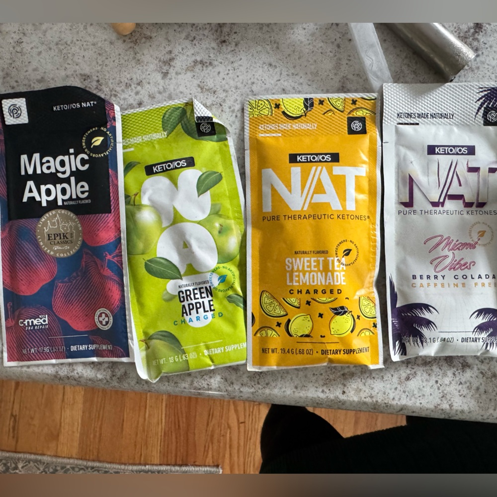 Variety of Prüvit Keto Nat